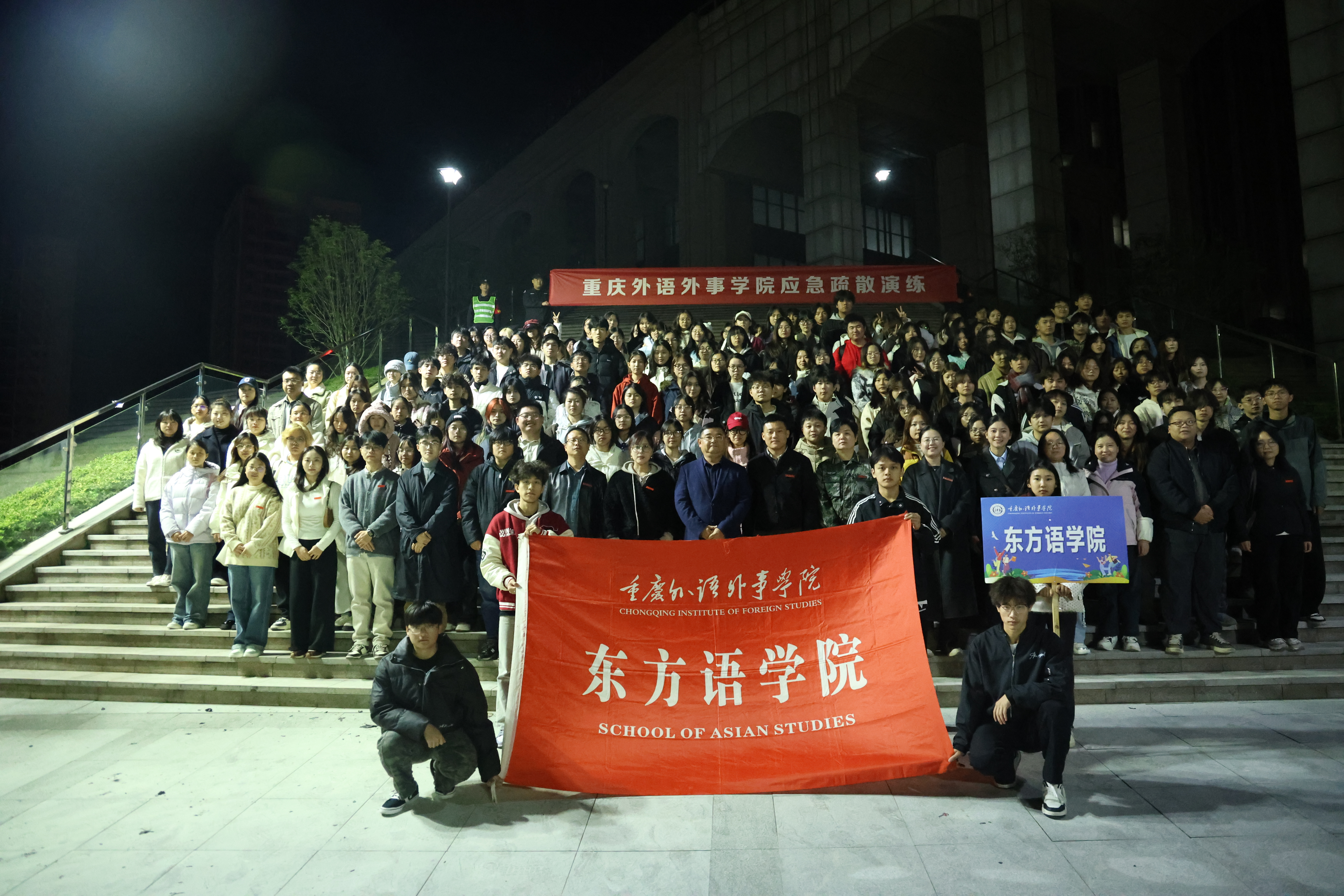 rcXx_1763627638729038451.jpg 全体参演人员合照.jpg