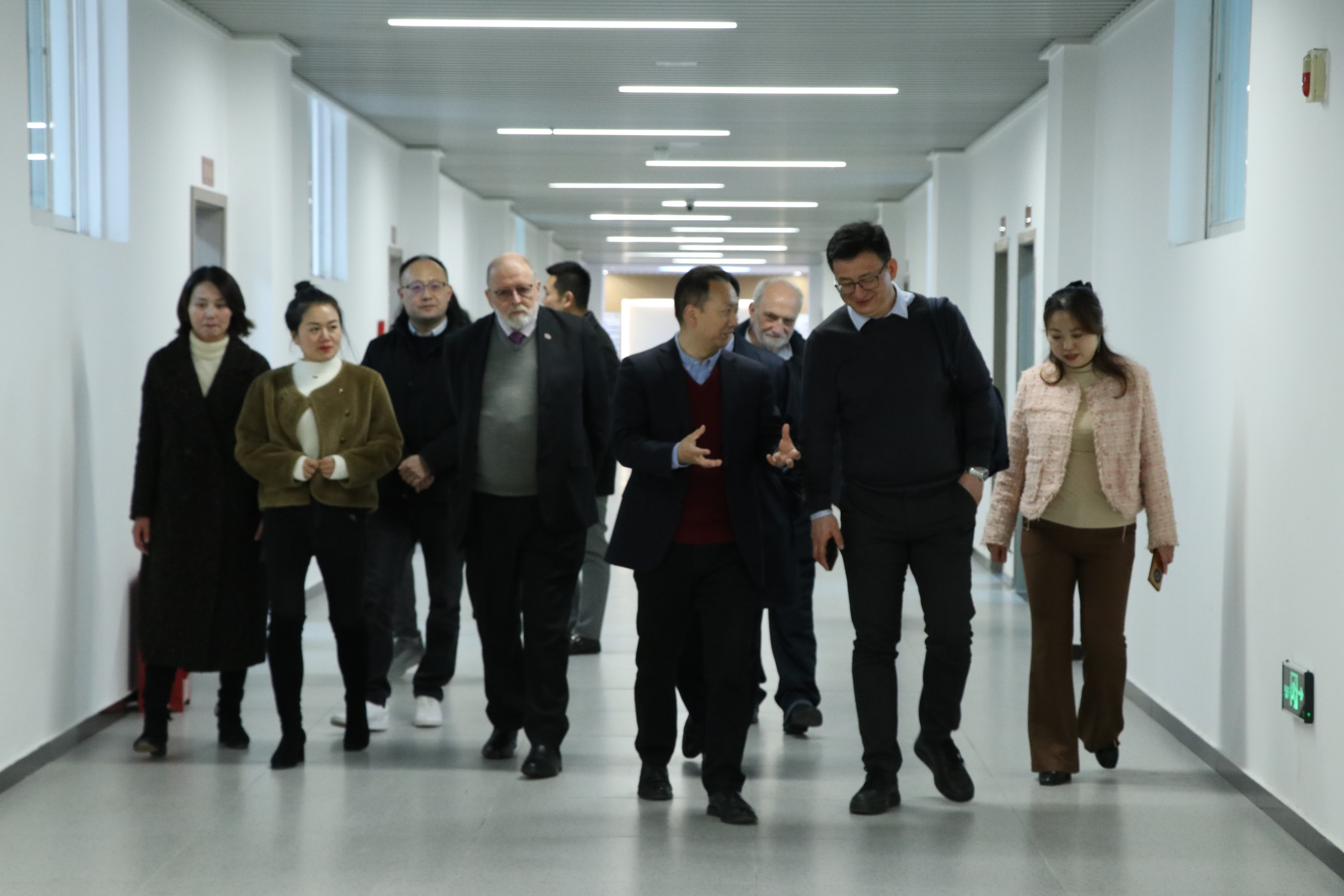AIpo_1703845167759085591.jpg