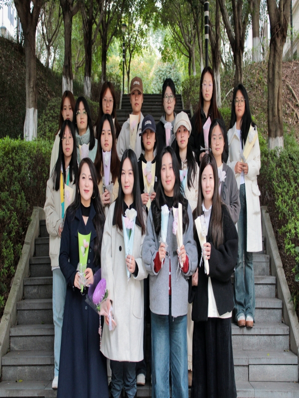 ILtp_1741574484445011266.jpg 一站式学生社区建设活动|“春风如你,熠熠芳华”三八妇女节主题活动10.jpg