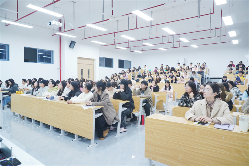 11.11教学实践周｜学院中文大讲堂系列学术讲座活动第六十一讲顺利开展（1）.jpg