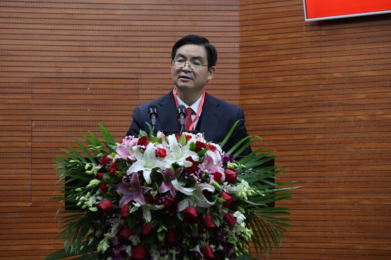 1640352006495769.jpg 李校特写.jpg